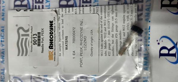 Waters PEEK Needle Port / Rheodyne Injection Port 700000472